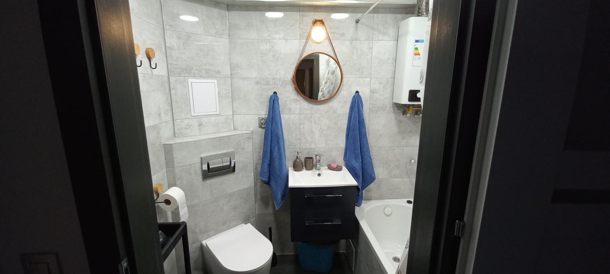 Apartment Juki 2, Obok Katowice Wynajem Na Doby, Krotkoterminowy, 2 Pokoje, Mozliwosc Dodatkowych Dwoch Osob Na Rogowce W Salonie Za Dodatkowa Oplata, 37m2,- Po Kapitalnym Remoncie, Wifi